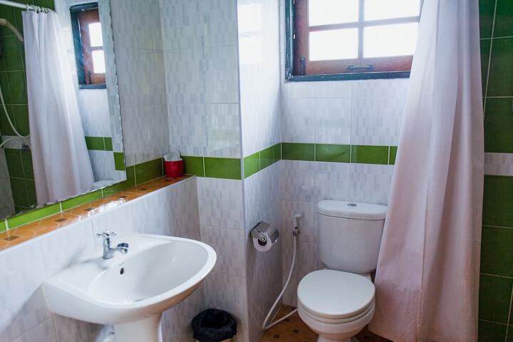 Room 8 of 24