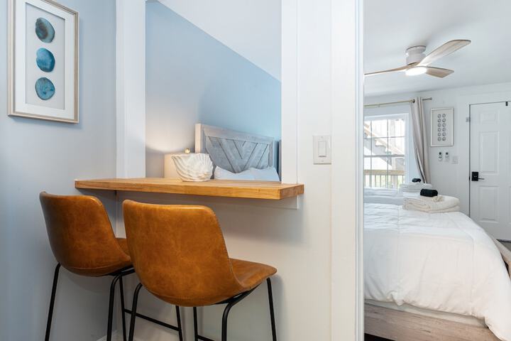 Room 7 of 36