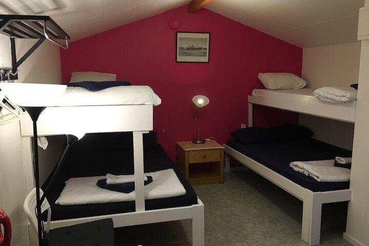 Room 3 of 24