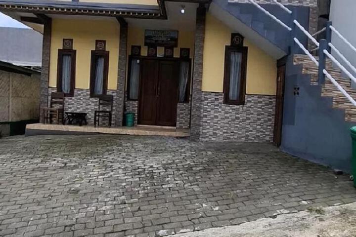 Livia Homestay