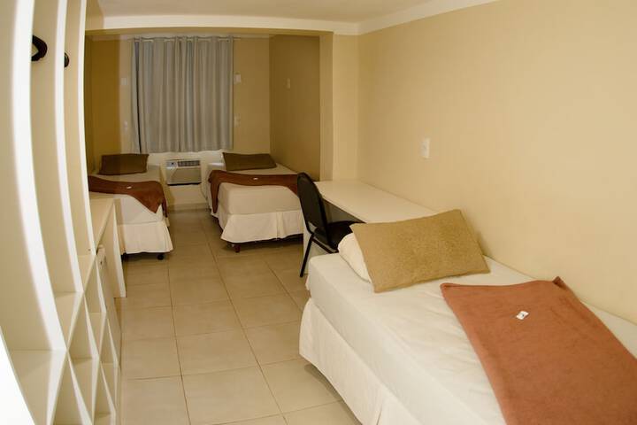 Room 4 of 60