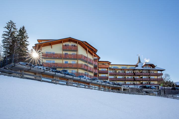 Hotel 85 of 105