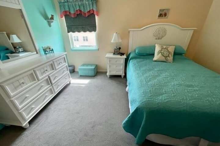 Room 2 of 15