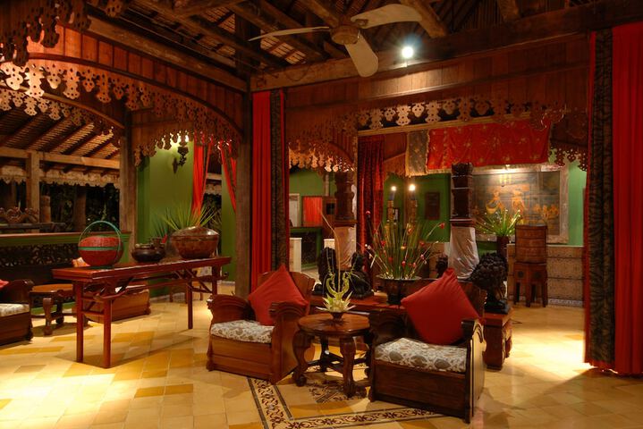 Hotel Interior 2 of 134