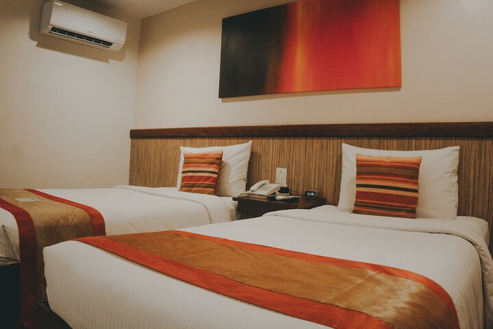 Room 20 of 40