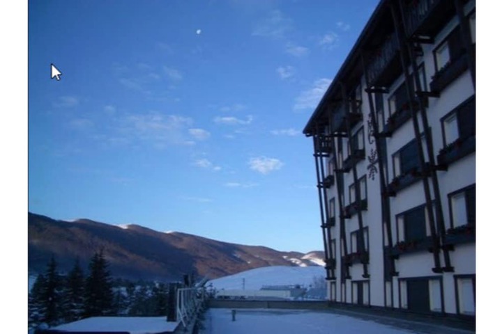 Hotel 76 of 80