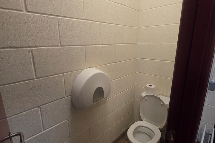 Room 6 of 20