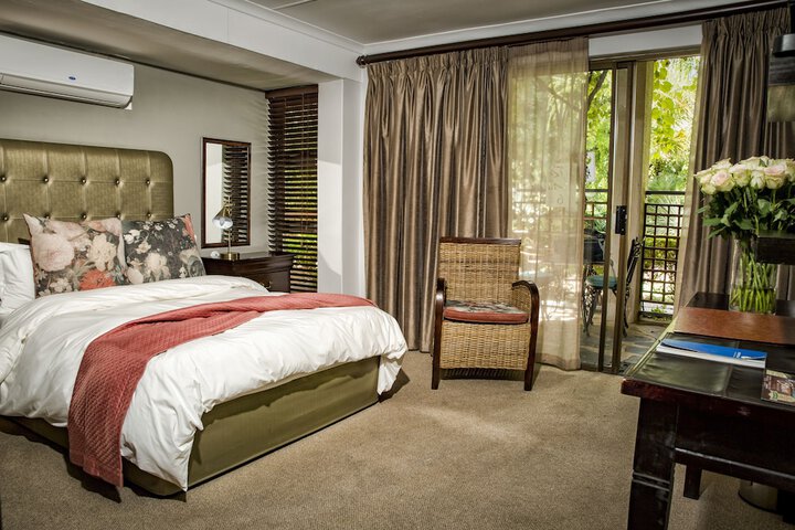Room 16 of 42