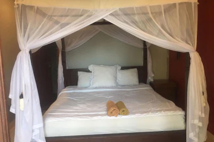 Rising Star Dive Resort