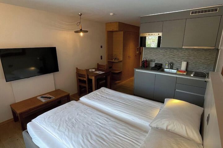 Room 19 of 50