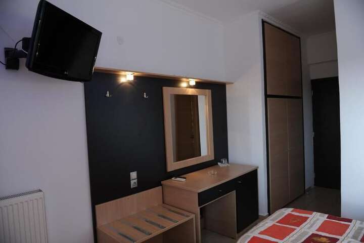 Room 18 of 59