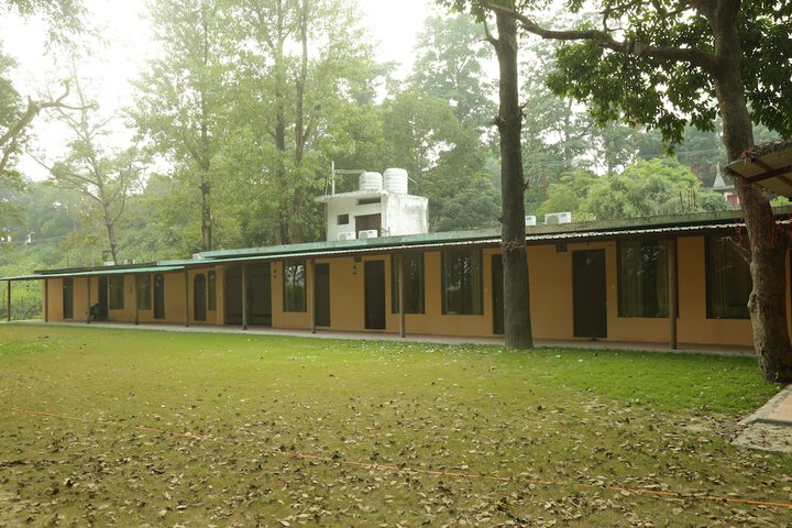 Ballroom/Hall 8 of 21