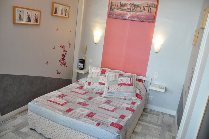 Room 19 of 82