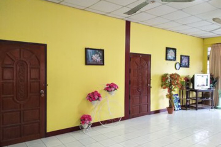 Room 19 of 50