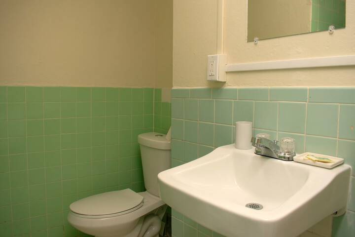 Room 35 of 57