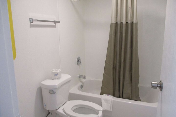 Room 35 of 50