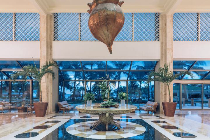 Hotel Interior 3 of 113