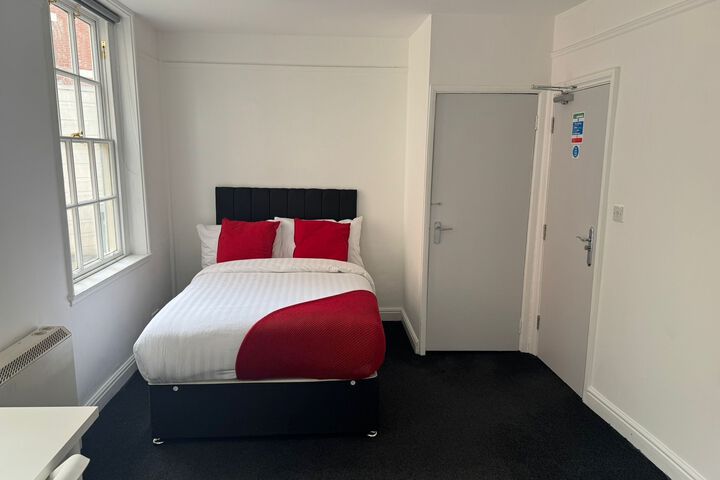Room 16 of 24