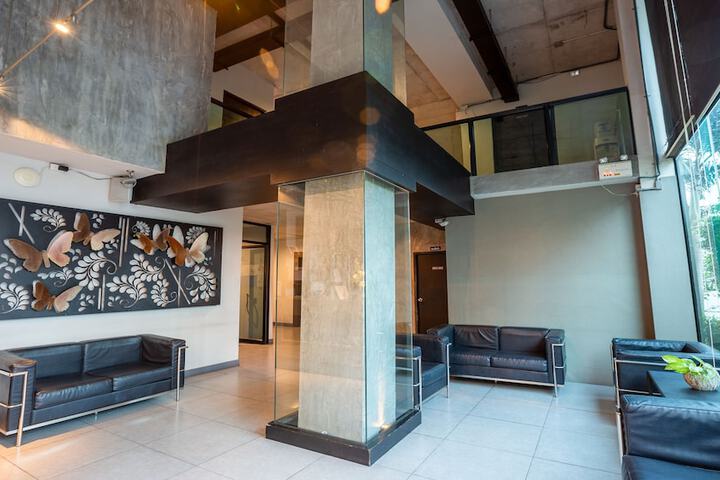 Hotel Interior 6 of 34