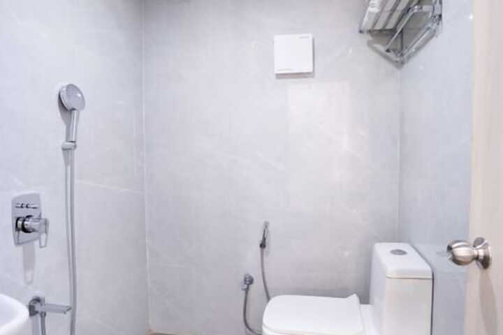 Room 48 of 59