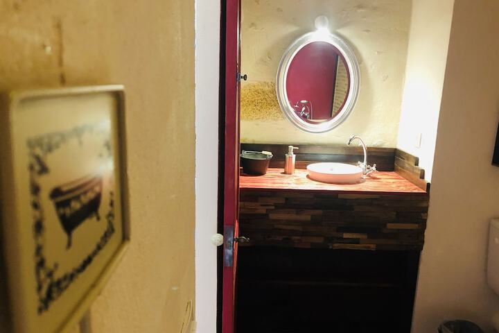 Room 19 of 31