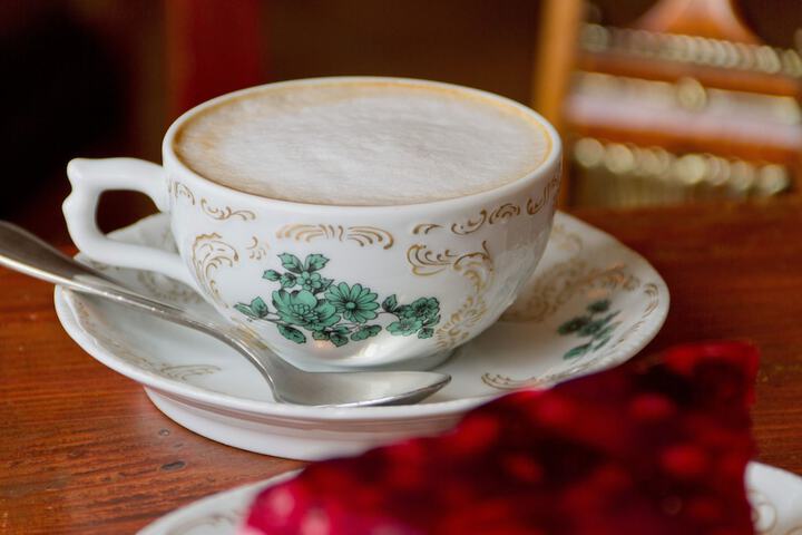Breakfast/Coffee Service 14 of 35