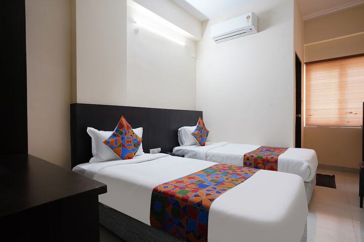 Room 18 of 25