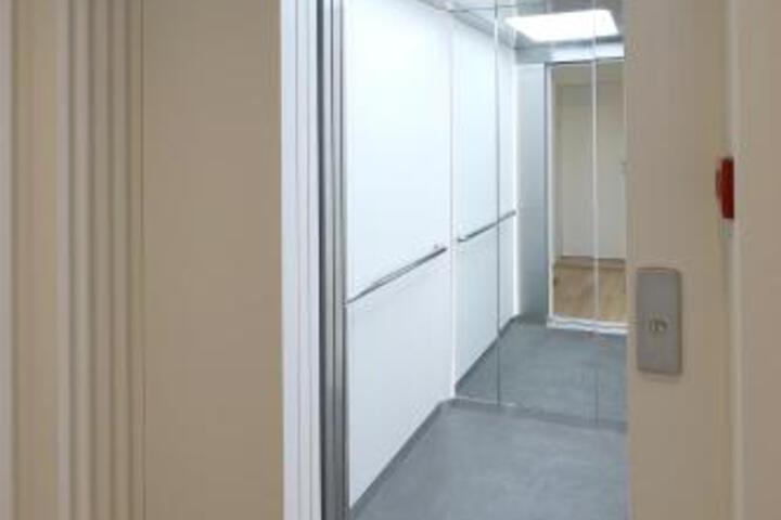 Guestready Stylish Duplex With Private Balcony in Downtown Porto