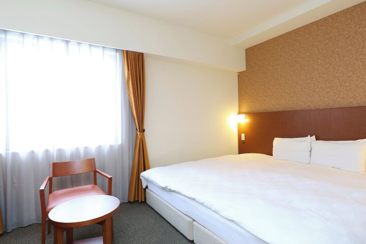 Room 18 of 61