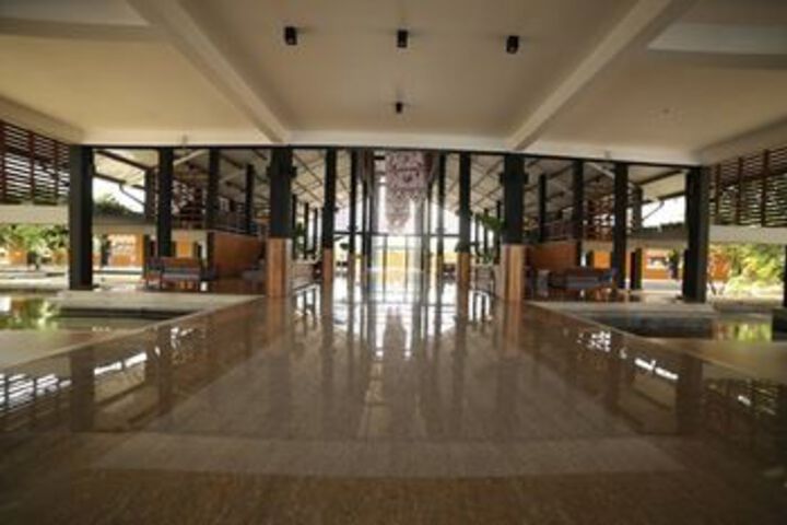 Hotel Interior 27 of 39