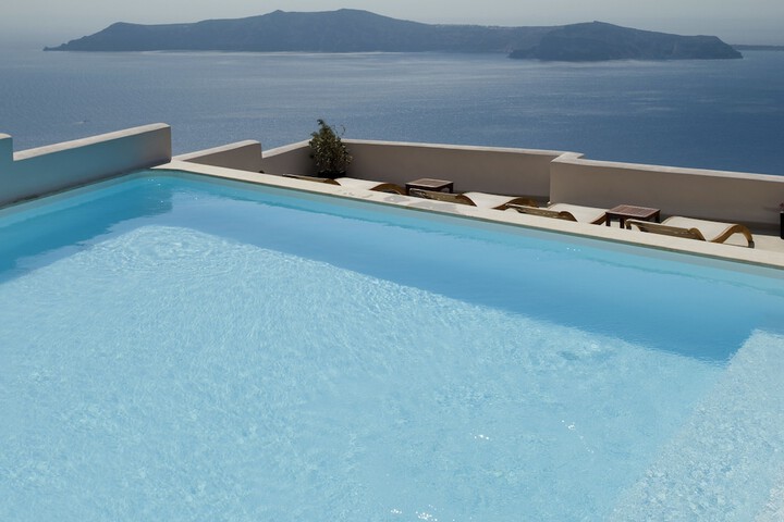 Pool 64 of 120