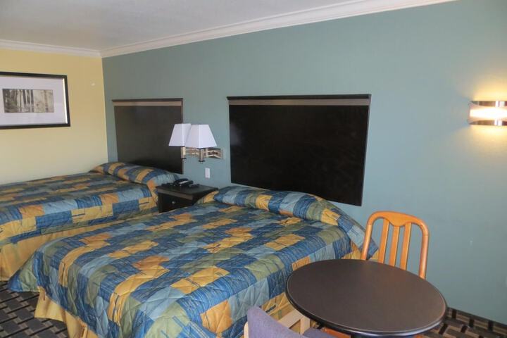 Room 7 of 26