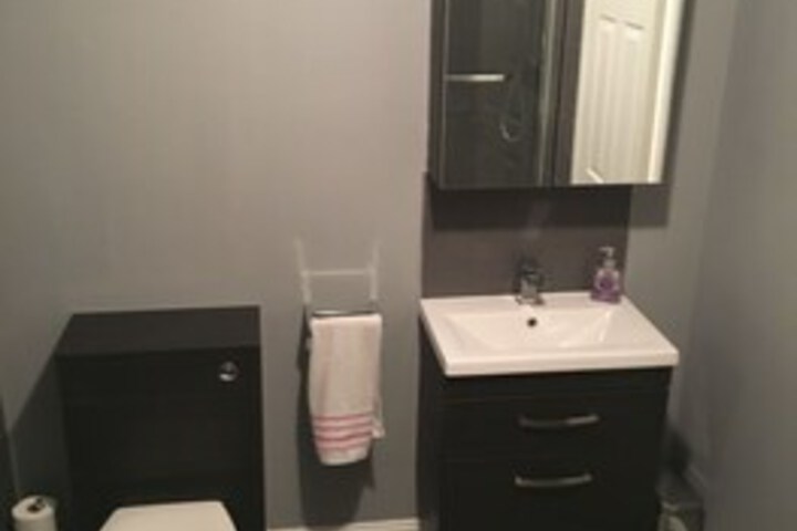Room 2 of 28