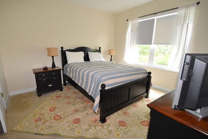Room 4 of 15