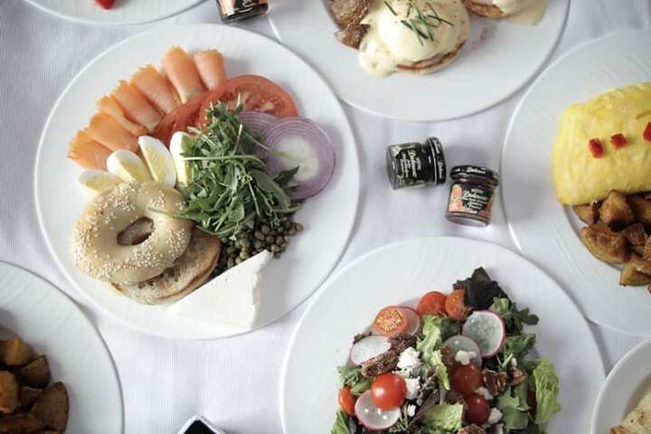 Breakfast meal