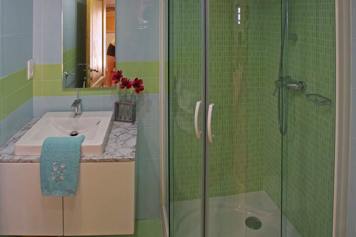 Clean Restrooms