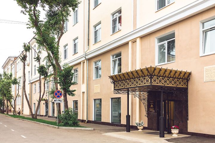 Historic Hotel Central in Irkutsk