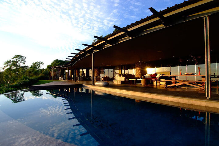 Pool 23 of 25