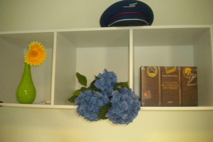 Room 8 of 25