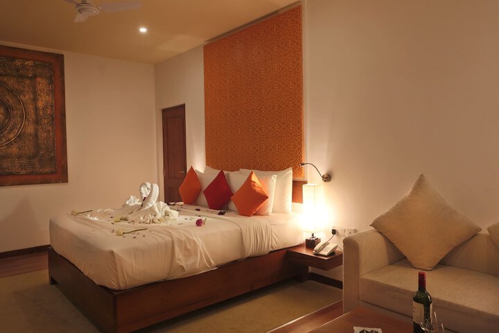 Room 12 of 56