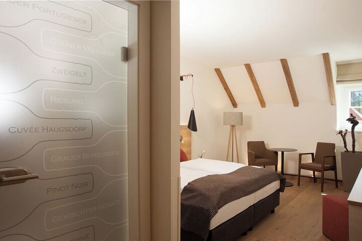 Room 14 of 59