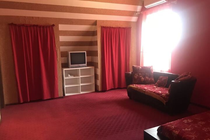 Room 15 of 39