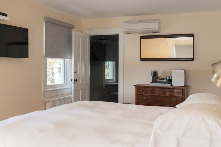 Room 12 of 71