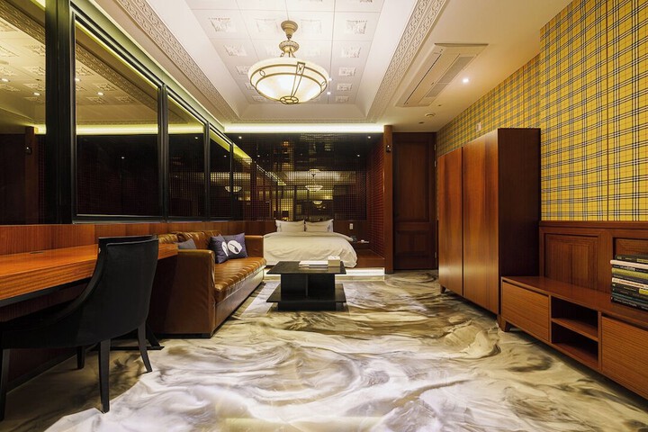 Room 41 of 95