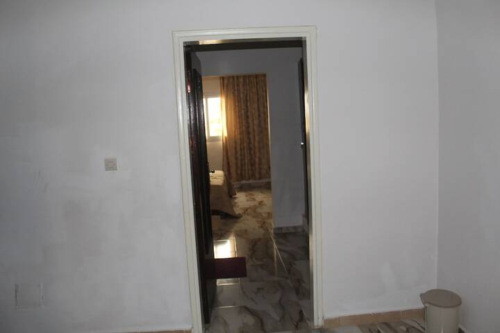 Room 4 of 15