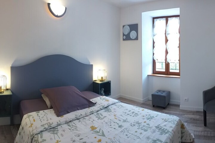 Room 3 of 51