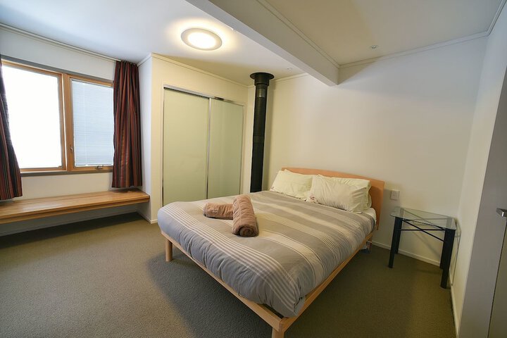 Room 2 of 23