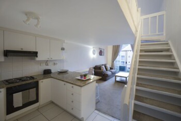 Room 6 of 23