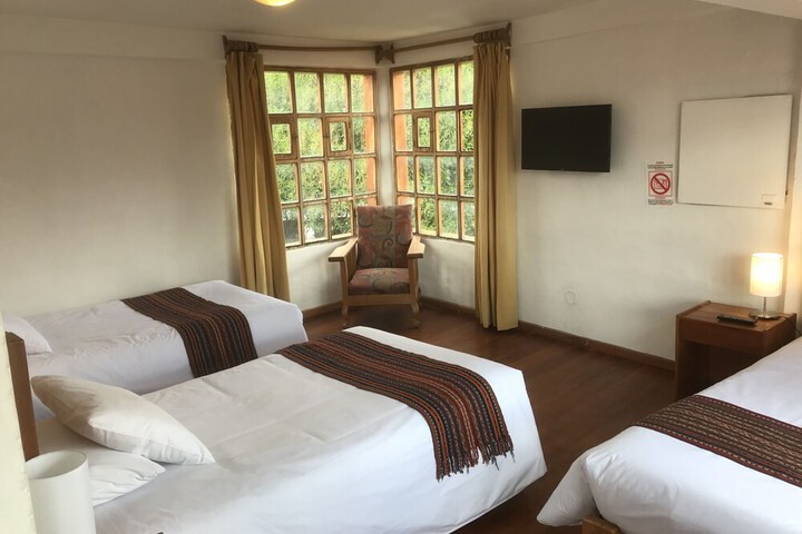 Room 10 of 72