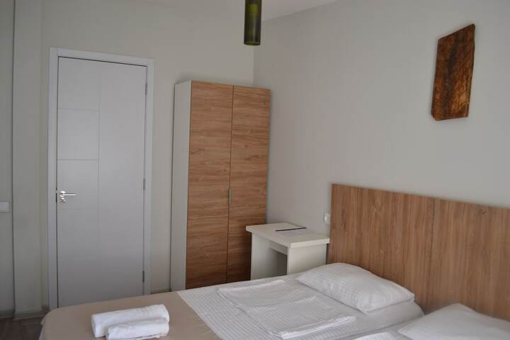 Room 48 of 131